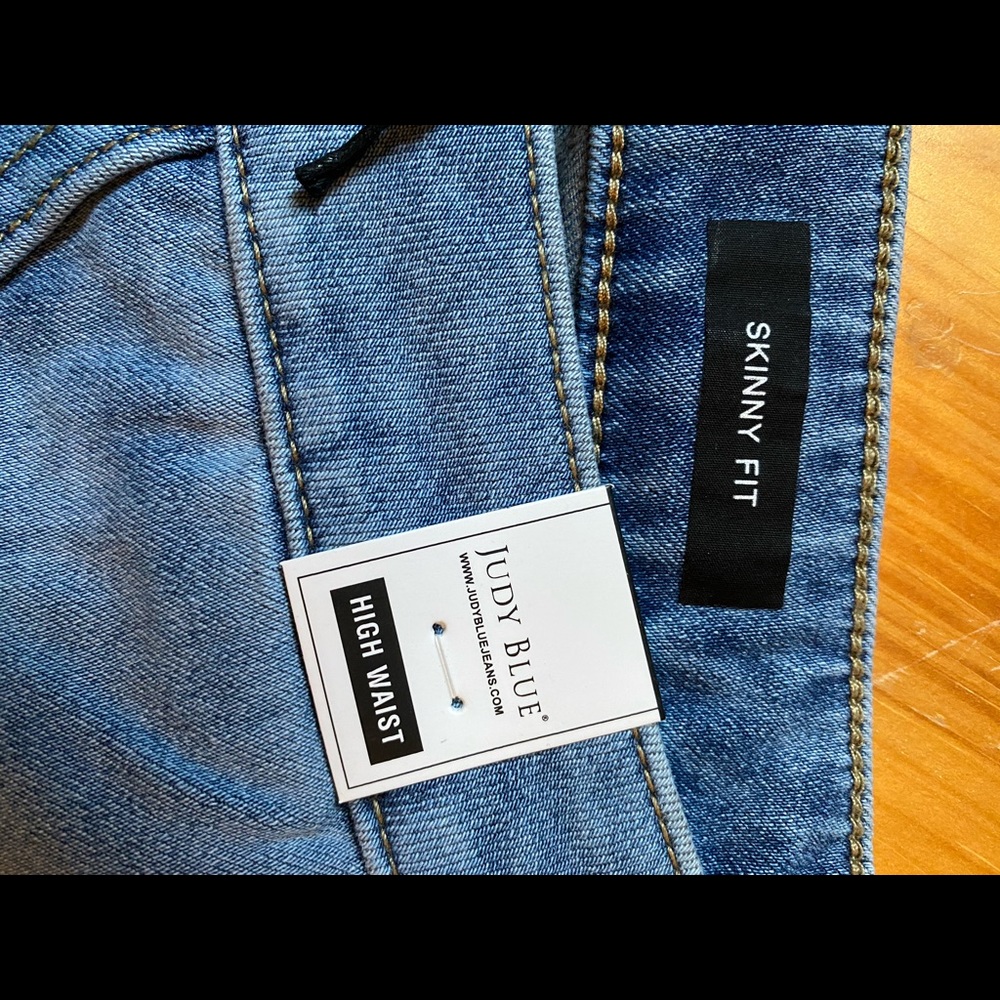 Brand new with tags Judy Blue non distressed jeans